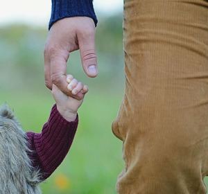 Una celebración a los padres en la intimidad del hogar