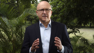 Francisco Domínguez Brito solicita reunión del Comité Político tras comunicación de la JCE