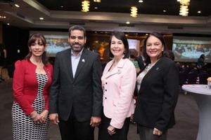 Hilda García, Jose Manuel Caminero, Marina Portalatín y Cesarina Morel.