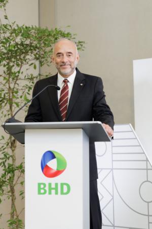 BHD lanza programa Finanzas Plateadas