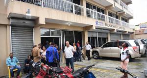 Solicitan prisión preventiva contra policías dieron muerte a joven en sector de Herrera