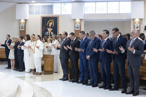 Parte del público en la misa celebrada por el 24 aniversario de AFP Reservas.