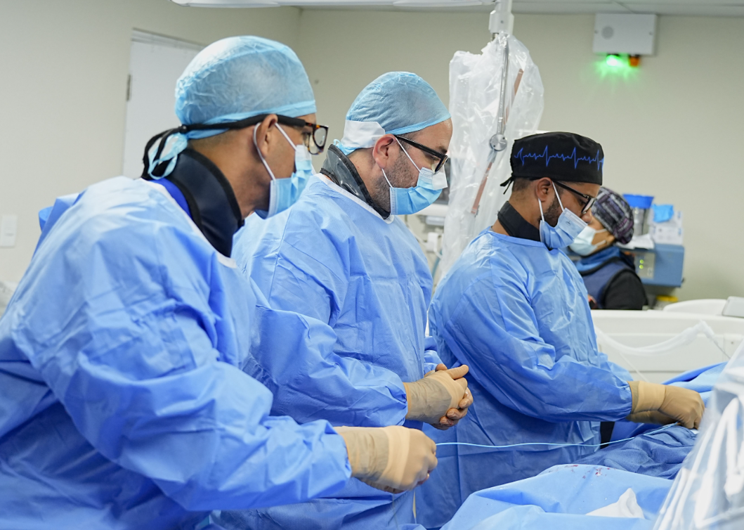 Heart Care Dominicana: exitosa segunda jornada pediátrica cardiovascular 2025. 