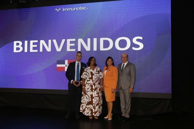 Raúl Tufik, Beatriz Martínez, Soraya Aguiar y Ricardo García Pelayo.