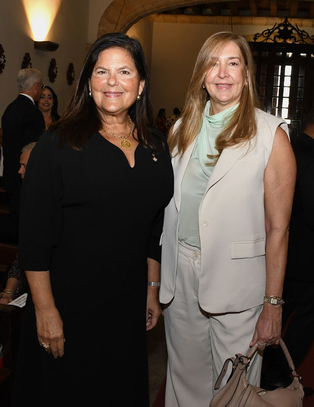Sonia Villanueva y Marisol Rodríguez Copello.