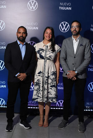 Equipo Volkswagen Jorge Sanquintín, Heidi Guzmán y Raúl Barrientos.