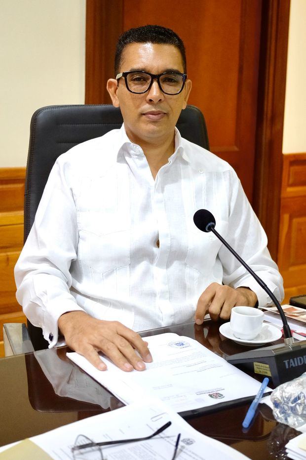 Andrés Guillermo Lama.