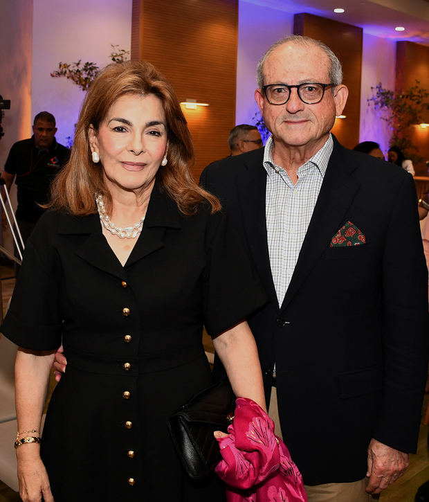 Maritza Zeller de Bonetti y Jaime Bonetti.