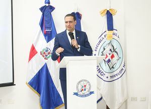 Servio Tulio Castaños alerta sobre la crisis ética en la democracia dominicana
