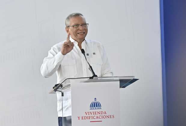 Leonardo Aguilera.