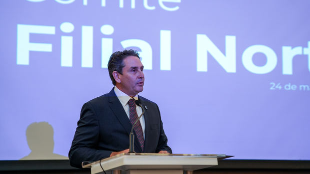 El presidente de Cadoar, Wilfredo Baquero, interviene en el acto.