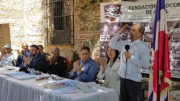 Juan Pablo Uribe se dirige a los presentes.