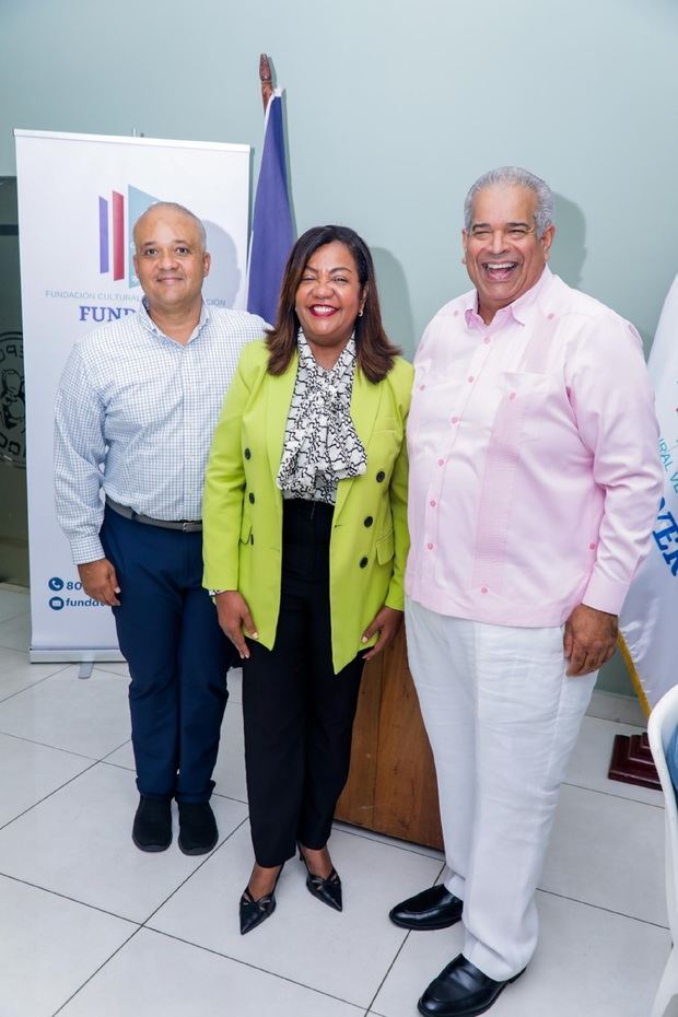 Alexis Betancourt, Amarilys Duran y Pedro Vargas