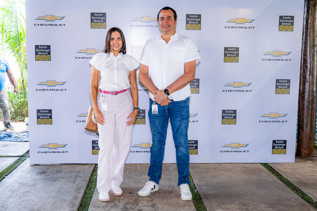 Karina Méndez y Alfredo Badui.