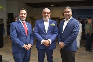 Juan Alberto Mustafá, Geomar Garcia y Ángel Laureano, compartieron en la presentación de la campaña institucional de Banreservas