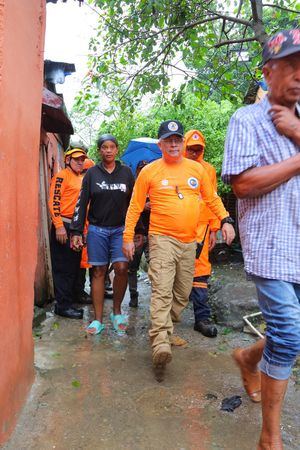 Las labores fueron encabezadas por el subdirector y encargado de Operaciones del organismo naranja, Delfín Rodríguez.