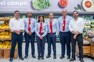 Jumbo inaugura su nueva tienda en Plaza Patio Embajada, Ave. República de Colombia