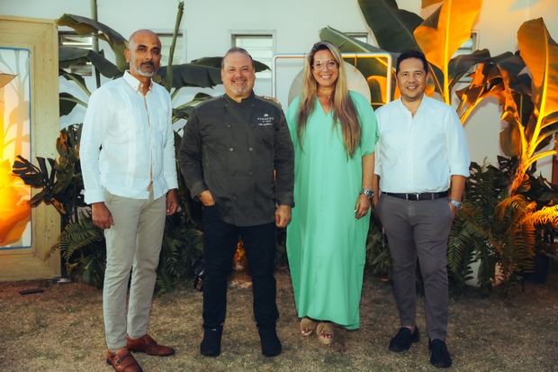Derryl D'costa, Chef Leandro Díaz, Sara Ranghi, Mynor Espinoza.