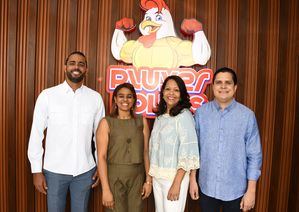 Un parador con sabor y tradición: Pluyer Pollos Parador abre sus puertas en Boca Chica