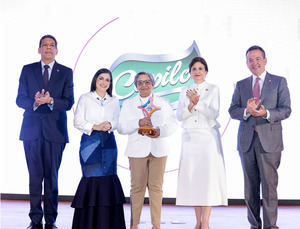 ProDominicana otorga Premio Pro-Liderazgo 2025 a Capilo Español