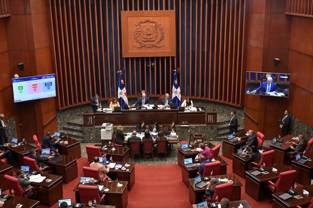 Sesión en el senado.