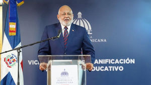 Ministro de Educación aboga por la integración y apoyo al Plan Estratégico Institucional de Educación