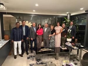 Embajador D&#237;az recibe visita del director de RTVD como intercambio cultural y de estrategia comunicacional