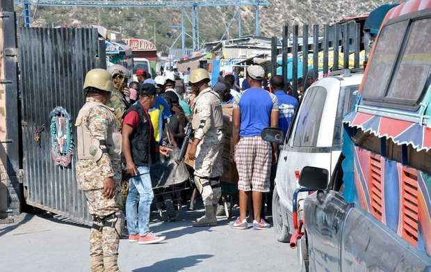 Los migrantes haitianos han aumentado el ritmo en el que están regresando a su país desde la República Dominicana.