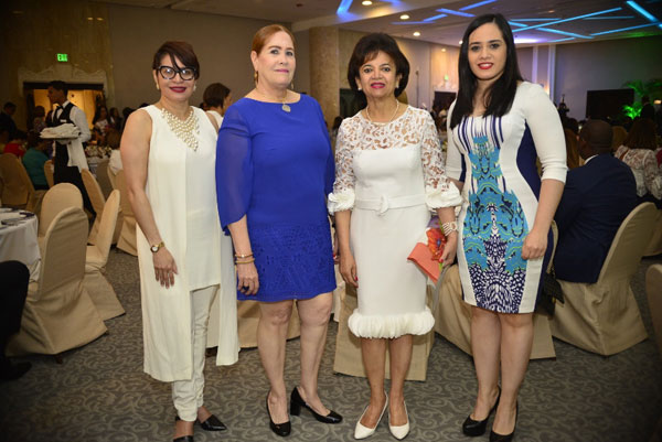 Jaquelin Díaz, Daysi Báez, Emma Valois y Angely Matos