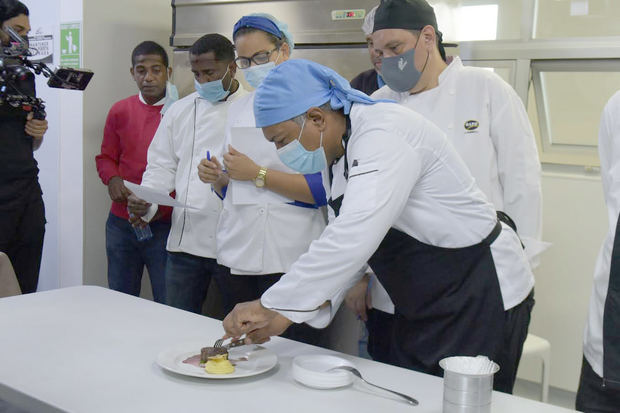 Escuela Hotelera del INFOTEP selecciona candidatos para el diplomado “Cocina Creativa”