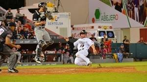 Gigantes y Estrellas se mantienen invictos 