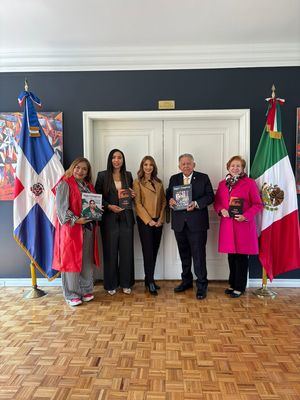 Gisel Castillo reconocida por Asociación Mexicana de Mujeres Empresarias