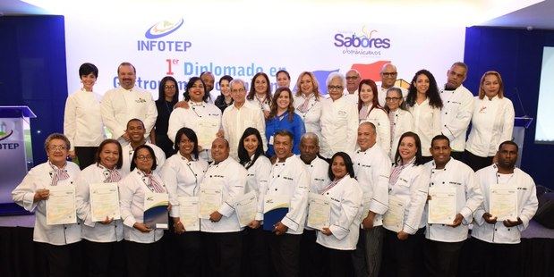 La Fundación Sabores Dominicanos es una organización dedicada a la promoción y desarrollo del sector gastronómico nacional.