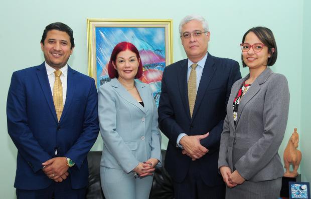 Rubén Martínez, Zurina Lench, Silvestre Aybar y Rosanna Firpo