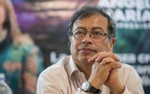 Petro dice que su gobierno en Colombia no será socialista sino pluralista