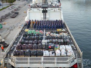 Guardia Costera de EEUU logra decomiso histórico de droga cerca de Venezuela