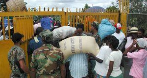 Poca actividad en mercado de frontera dominicana en medio de tensión en Haití 