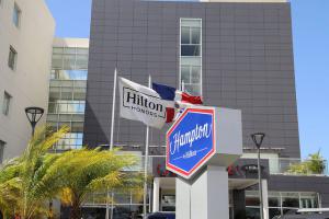 Hotel Hilton abre sus puertas en las cercanías del aeropuerto Las Américas