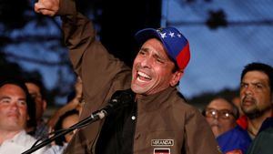 Capriles confronta a Guaidó por acusarlo de diálogo individual con Maduro