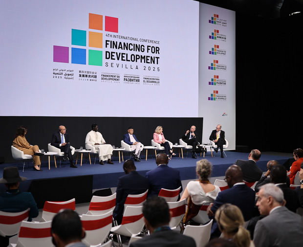 BID lanza FX EDGE para destrabar inversiones privadas.