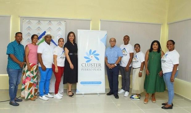 Quiterio Cedeño aborda los desafíos del periodismo de calidad en Sosúa, Puerto Plata