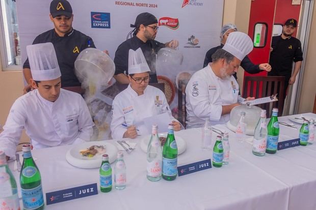 Chef puertoplateño Drivel Cabrera gana el Gran Premio Culinario 2024