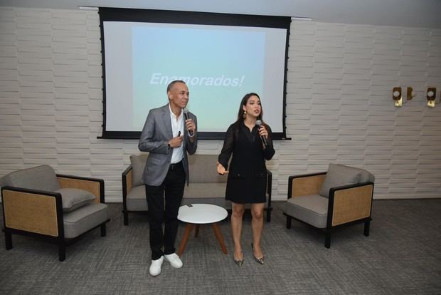 Hayddé Domínguez y Mario Minaya.