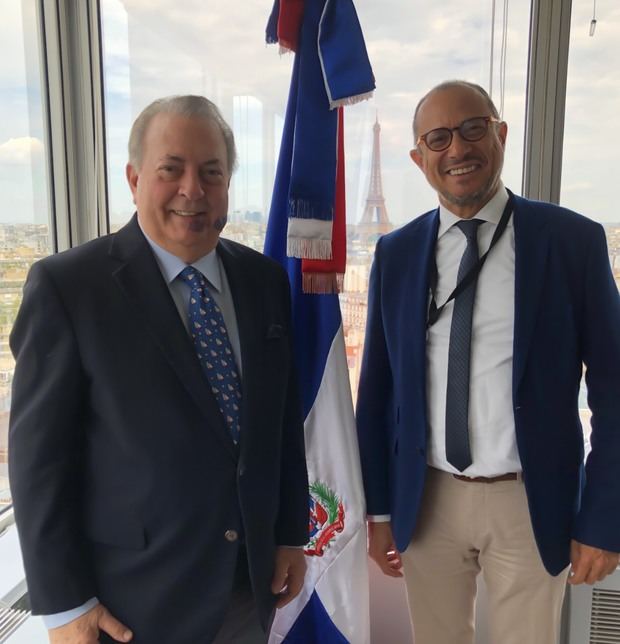 El Arq. Eduardo Selman, ministro de Cultura y el embajador dominicano ante la UNESCO, José Antonio Rodríguez, 