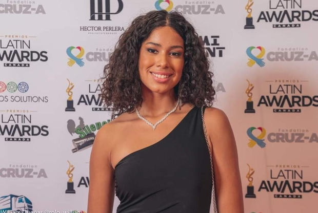 C-vibe: La Nueva Sensación Latina se luce en los Latin Awards Canadá 2024.