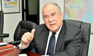 Feris Iglesias dice que las primeras vacunas contra el covid-19 llegar&#225;n a mediados de mes