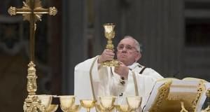 Papa insta a una comunicaci&#243;n que sepa anteponer la verdad a los intereses 
