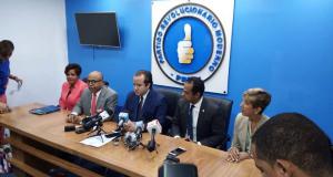 PRM advierte a Medina la Constitución le prohíbe nueva reelección