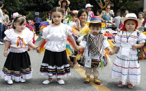 Niños silleteros