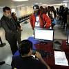 Haitianos en aeropuerto. 